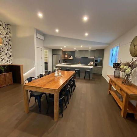 Willa Luxury Escape In Cbd - Walking Distance To Town Tauranga Zewnętrze zdjęcie