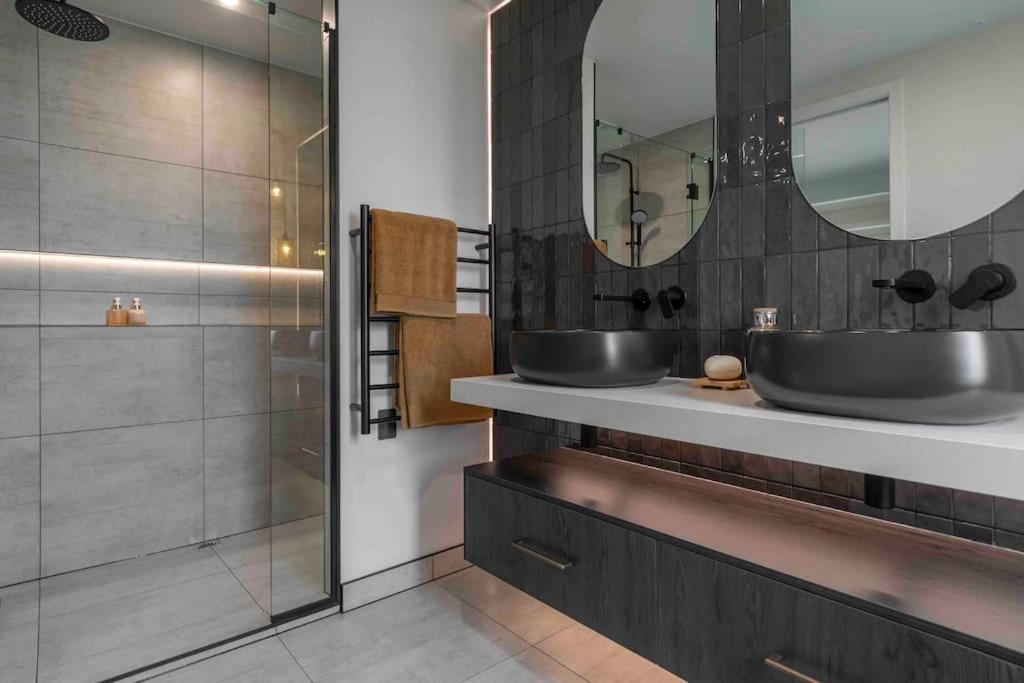 Willa Luxury Escape In Cbd - Walking Distance To Town Tauranga Zewnętrze zdjęcie