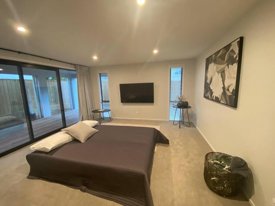 Willa Luxury Escape In Cbd - Walking Distance To Town Tauranga Zewnętrze zdjęcie
