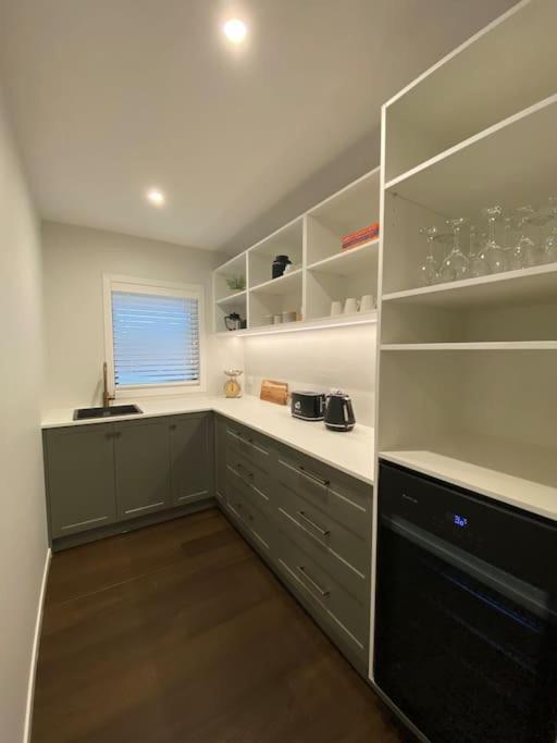 Willa Luxury Escape In Cbd - Walking Distance To Town Tauranga Zewnętrze zdjęcie