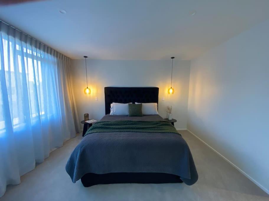 Willa Luxury Escape In Cbd - Walking Distance To Town Tauranga Zewnętrze zdjęcie